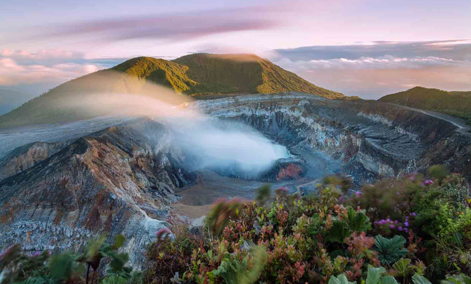 Los 30 Volcanes Turísticos de Costa Rica (2025)