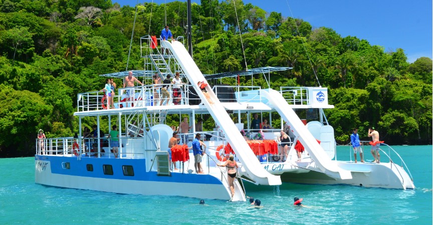 Los 3 mejores tours en catamarán en Manuel Antonio, Costa Rica